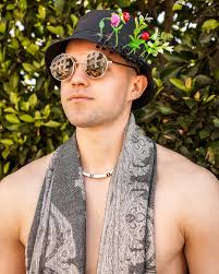 tag your rave squad 🤣🙌🏼❤️🔥 ⁠30-60% off sitewide when you shop using the  link below! 🛒⬇️ https://bit.ly/48JhIjo ⁠ via: @bella.nuce, @highonbasss