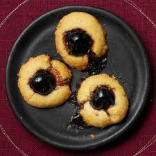 Engelsaugen Mit Amarenakirschen Rezept Lebensmittel Essen Weihnachtsgeback Backen Amarenakirschen