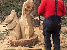 Ob ihr nun gartendrachen, gartentrolle oder elfen sucht die wetterfest sind, hier seid ihr richtig, hier gibt es auch die blumenkinder elfen als gartenstecker Bruck Fur Unser Veedel E V Stellt Neue Holzfiguren In Der Brucker Hardt Sind Die Tiere Los Rheinische Anzeigenblaetter De