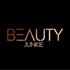 Innovatief en vol met pure en bewezen . Beauty Junkie Podcast Iheartradio