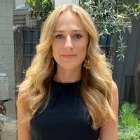 30+ "Ella Williams" profiles