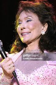 332 Adrian Lynn Photos & High Res Pictures