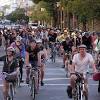 Als ich ende mai im tagespiegel einen artikel über das phänomen massenradeln unter dem titel critical mass erreicht straßen von berlin las. 1