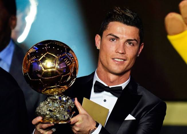 Cristiano Ronaldo biến giấc mơ của 2 trẻ khuyết tật thành sự thật | Znews.vn