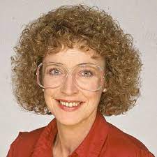 Dierdre Barlow 80s Perm And Glasses Deirdre Barlow Permed Hairstyles Perm