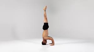 Practicing headstands promotes balance, good posture and improves circulation. Flow To Headstand Alo Moves