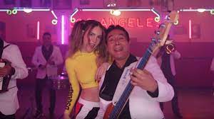 Los angeles azules amor a primera vista. Los Angeles Azules Y Belinda Presentan El Video Oficial De Amor A Primera Vista La Z1310