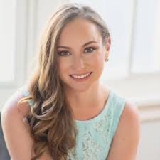 Jenna Kennedy (@JennaYXE)