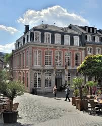 Jutta göricke haus löwenstein markt 39, 52058 aachen tel. Haus Monheim Wikiwand