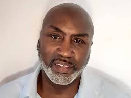 Wellbeing with Derek Williams