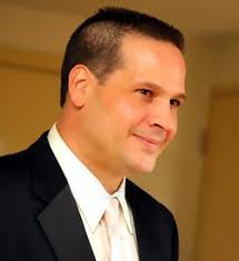 Craig Shea's Instagram, Twitter & Facebook