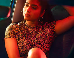 Mathew Holt Projects :: Photos, videos, logos, illustrations and branding  :: Behance