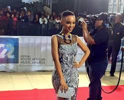 I'm following happiness and you're more than welcome to join me. Sama22 5 Hairstyles That Prove Short Is The New Black Quenchsa