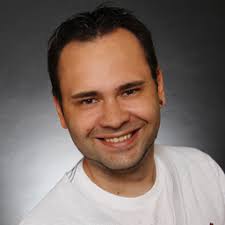 Mitarbeitende von DEMV Systems GmbH