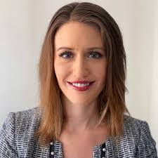 Laura Ponder's Instagram, Twitter & Facebook