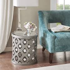 Silver Orchid Olivia Quatrefoil Mirror Accent Table Silver Silverorchid Glamtransition Mirrored Accent Table Accent Furniture Living Room Living Room Table