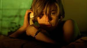 Metaphysical, moody, and a wee bit mystifying, 1991's the double life of véronique is one of the most celebrated works from the late, great polish director krzysztof kieslowski. The Double Life Of Veronique 1991 Directed By Krzysztof Kieslowski Reviews Film Cast Letterboxd