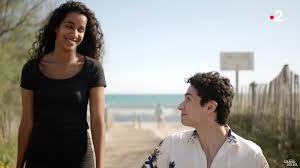 Une multitude de personnages aux destins contemporains dans un montpellier moderne traversent un si grand soleil. Un Si Grand Soleil Akim Menace Anissa Fait Le Mauvais Choix Ce Qui Vous Attend Lundi 7 Septembre Episode N 476 En Avance Stars Actu