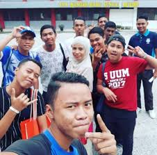 Stream tracks and playlists from smkbandar baru sg buloh on your desktop or mobile device. Saya Bukan Makcik Bawang Ya Ibu Borak Sakan Ketika Ziarah Raya Sampai Anak Tertidur Video Tular Buat Guru Sedar Sesuatu Tentang Dirinya Viral Mstar