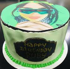 :) haven't seen any inspired by her before but i like how this turned out! Billie Eilish Birthday Cake Cake By Mermade Cakesdecor