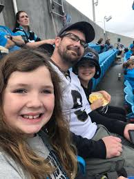 Stacy Binder's Instagram, Twitter & Facebook