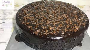 Kek coklat ini sangat moist lembab gebu dan sedap. Steamed Chocolate Cake With Chocolate Ganache Recipe Kek Coklat Kukus No Mixer Youtube