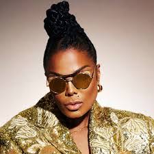 Shawn Kummer's Instagram, Twitter & Facebook