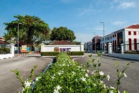 Kenapa pilih untuk buat pjj ialah sebab aku dah kerja. Unit Pengambilan Pelajar Bpa Universiti Sains Malaysia