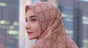 Hal ini diungkapkan oleh zaskia lewat video di kanal youtube the sungkar family. Adem Banget Arti Nama Anak Zaskia Sungkar Ukkasya Muhammad Syahki Suara Banten