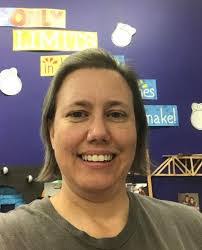 Maureen Parrott's Instagram, Twitter & Facebook