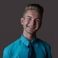 Jordan Henry's Instagram, Twitter & Facebook