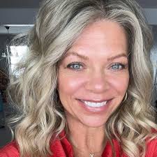 🌟 Skin care that transforms! 🌟 It's incredible to see these amazing  results! With Neora, you don't just dream about youthful, glowing skin—you  achieve it. 💫 Consistency is key, and when you