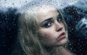 Обои стекло, девушка, капли, Michael Farber, Broken Over You на телефон и  рабочий стол, раздел текстуры, разрешение 2000x1333