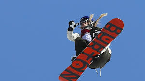 Anna gasser sieht gut aus, kann verdammt gut snowboarden und ist mit ihrem sieg bei der dew tour in breckenridge anna gasser on instagram: Anna Gasser Grabs Big Air World Cup Title In Beijing Cgtn