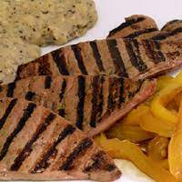 Cucinare i calamari alla griglia. Fegato Alla Piastra Con Peperoni Agrodolci E Polenta Al Saraceno