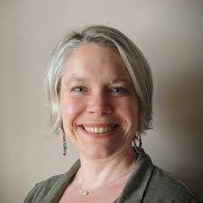 Mandy Benton's Instagram, Twitter & Facebook