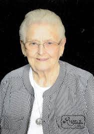 Amanda Seehusen's Instagram, Twitter & Facebook