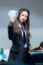 Pin Oleh Yoon Mii Di Idol