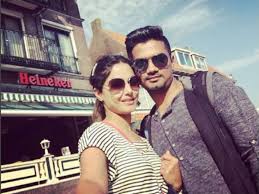 Hina recently posted a very cosy picture on instagram with rocky with a beautiful caption, which was giving clear signals that she is finally ready to accept her love for her boyfriend openly. Hina Khan Wedding Marriage Dress Bollywood Celebrities Indian Celebrities