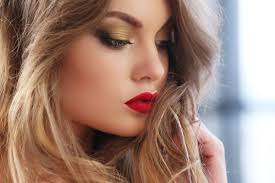 O româncă a cucerit lumea cu frumusețea ei! 15 Dintre Cele Mai Frumoase Citate Despre Femei Kassye