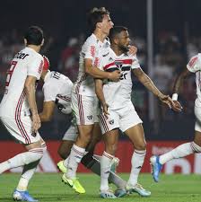 O elenco tem muita gana de vencer, mas está sofrendo um pouco com a pressão, com a ansiedade que hoje implica em jogar no são paulo; Jogadores Do Sao Paulo Destacam A Conquista Da Vaga Na Copa Libertadores Maranhao Hoje