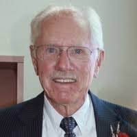 Aaron Lueth's Instagram, Twitter & Facebook