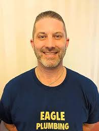 Kevin Eagle's Instagram, Twitter & Facebook