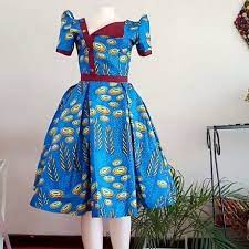For instance, at engagement functions and ceremonies praising a young ladyentering womanhood, kuanyama ladies wear gaudy apparel. Model Robe Pagne Africain Model Robe Pagne Africain Mode Africaine Robe Longue Robe En Pagne Africain