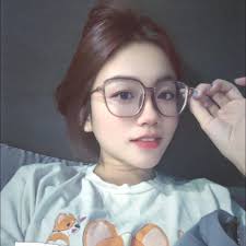 有芙蓉区的妈咪吗？ 接生都是给那个医生呢？自然生如果columbia的建议khoo还是phang呢？ 犹豫不决要给那个医生比较ok🤣