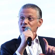 Queen Rania shares joyful photo of Jordan's royal family and message for  new year