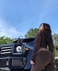 Kylie has been amassing her wealth— and car collection— since she started her reality tv journey on keeping up with the kardashians in 2007. Young Money Kylie Jenner Cars Show Exotic Choice Of This Hi Fashion Girl Naijacarnews Com