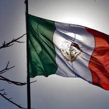 La bandera de méxico ha pasado por cinco cambios en su diseño desde su creación en 1821. 24 De Febrero Dia De La Bandera Por Que Se Celebra Y Que Significa El Informador