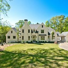 Before we put in an offer on buying this house, i told my husband that i'd only agree to it if he would allow me to paint the exterior brick. Photos Hgtv