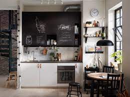 Penggunaan warna netral warna netral sudah terkenal akan kegunaannya untuk membuat ruangan dengan ukuran kecil terasa. 10 Kitchen Set Minimalis Murah Ini Buat Dapur Lebih Cantik
